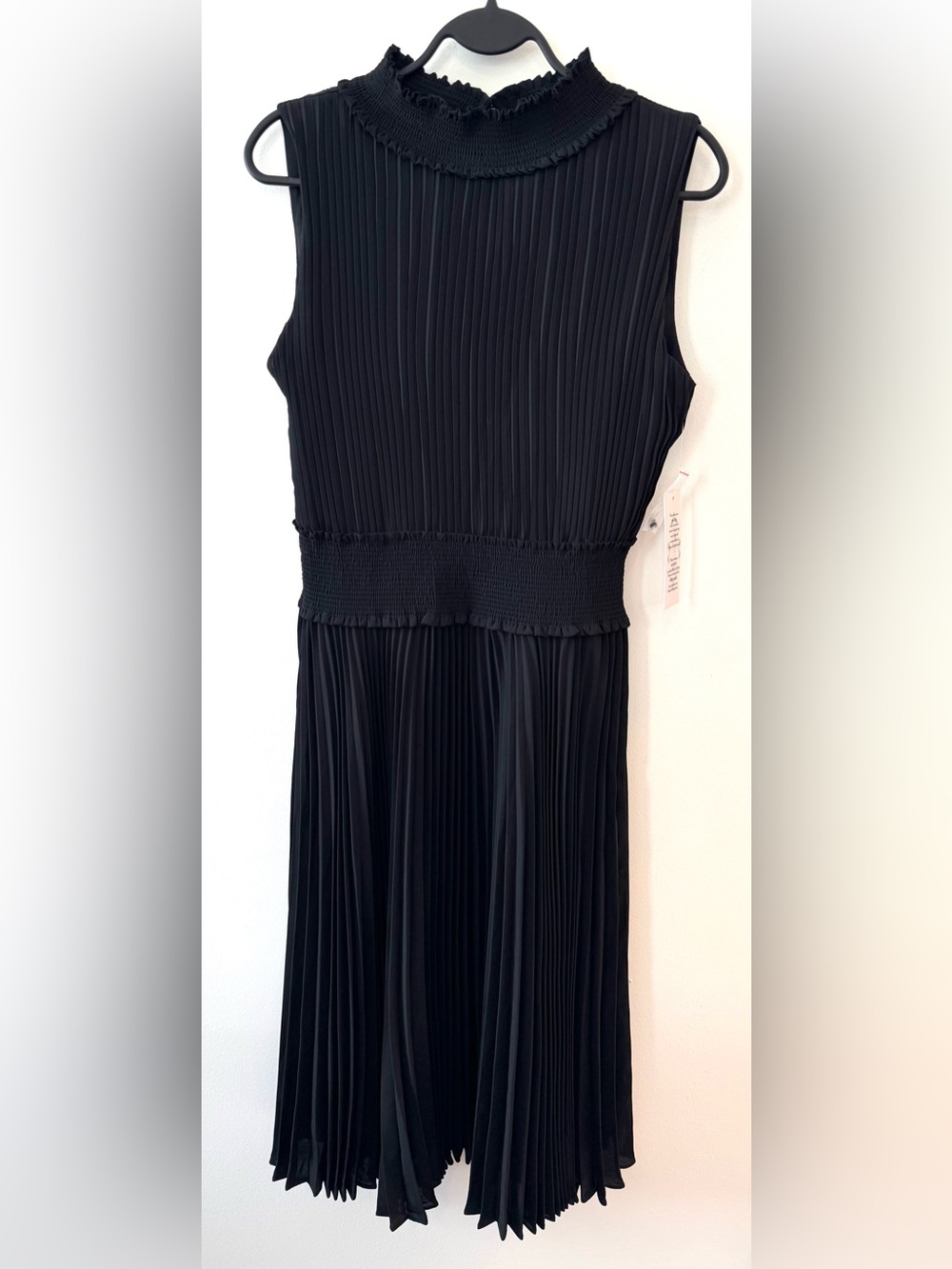 NWT Nanette Lepore Black Pleated Smocked Midi Dress Size 8 MSRP $148